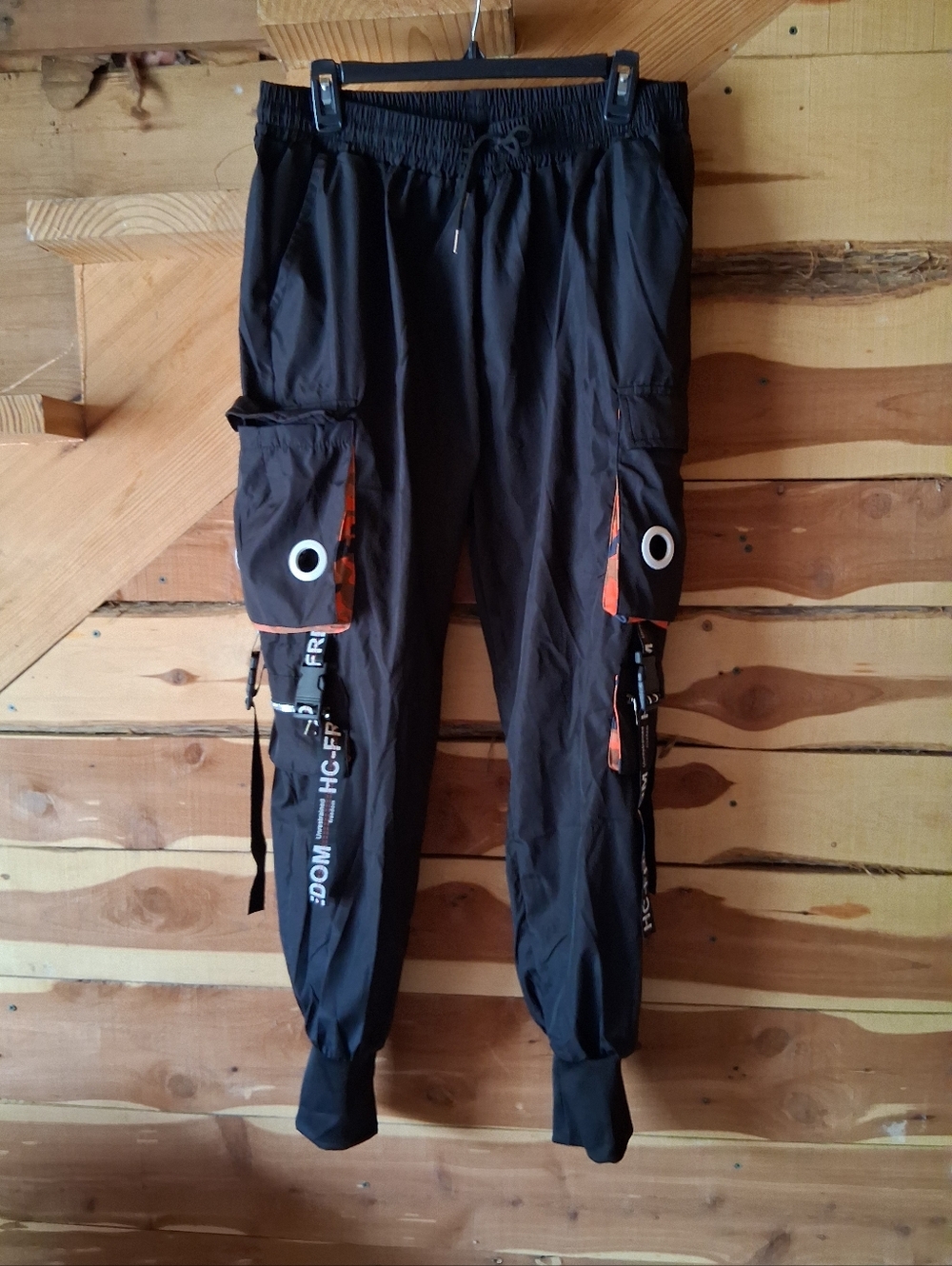 NWOT Letter Strap Detail Cargo Pants Unisex - Picture 6 of 7
